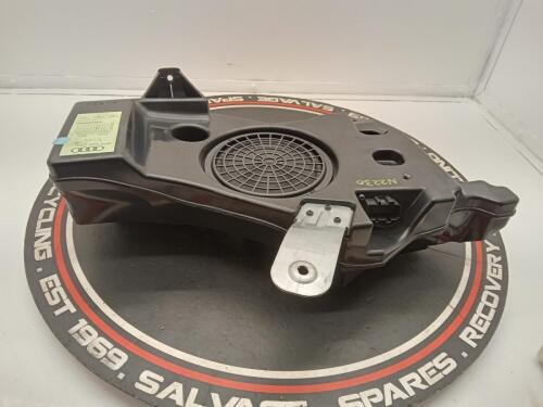 Audi A3 2005 8p Subwoofer - 8p4035382