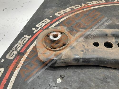 Volkswagen Golf 2013 Mk7 Osf Drivers Front Right Wishbone - 5q0407152j