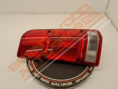 Land Rover Discovery 2000 L318 Osr Drivers Rear Right Taillight