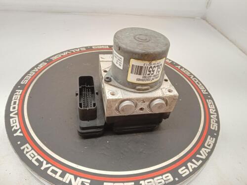 Hyundai I30 ABS Pump and Module 1.6L Petrol 2016 Mk2 61589-45200
