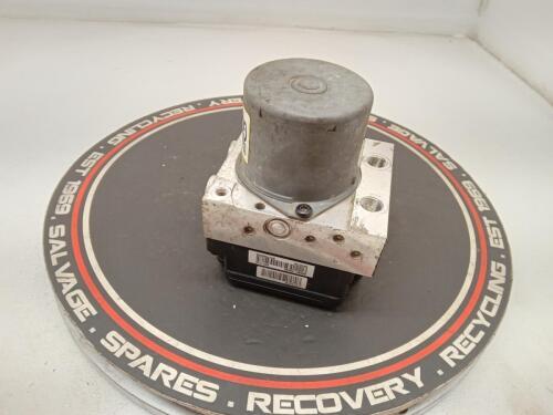 Hyundai I30 ABS Pump and Module 1.6L Petrol 2016 Mk2 61589-45200