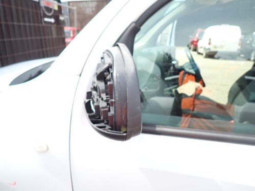 MERCEDES Citan  MIRROR W415 VS10 CDI WING MIRROR LEFT SIDE ELECTRIC
