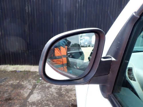 MERCEDES Citan  MIRROR W415 VS10 CDI WING MIRROR LEFT SIDE ELECTRIC