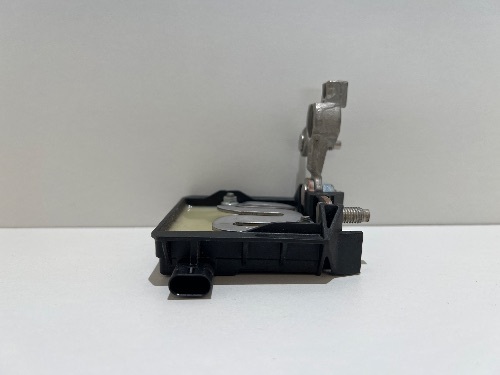MERCEDES E CLASS NEGATIVE BATTERY CLAMP MODULE W213 E 220 D ECU