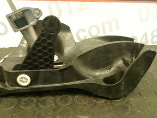 Mercedes A Class 2013 W176 Gearstick / Manual Gearknob 6 Speed