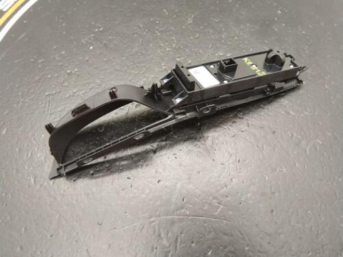 Ford Focus 2016 MK3 OSF Driver Side Front Window Switch