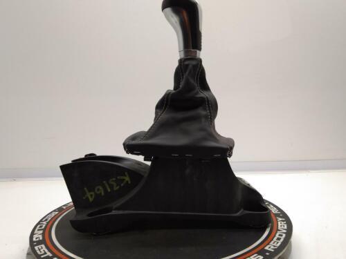 Mercedes CLA W117 2013 Gearstick / Shifter 6 Speed Manual