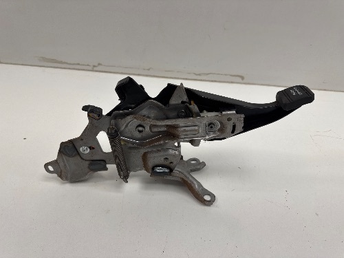 LEXUS CT HANDBRAKE MK1 ZWA10 200H F SPORT 2010-2013 HANDBRAKE PEDAL