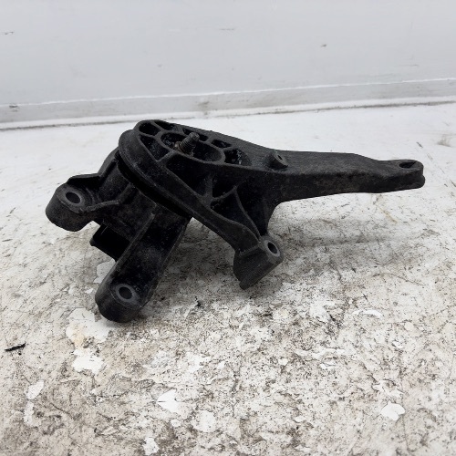 MINI COUNTRYMAN GEARBOX MOUNT ONE D R60 2010-2017