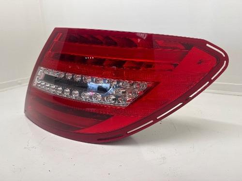 MERCEDES C CLASS LIGHT W204 2011-2014 REAR TAIL LIGHT RIGHT SALOON