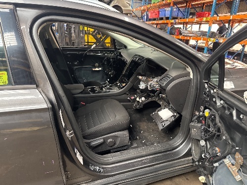 FORD MONDEO DOOR SEAL MK5 2014-2019 FRONT RIGHT DOOR RUBBER