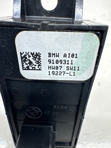 BMW X3 HANDBRAKE BUTTON G01 XDRIVE30D 2017-2024