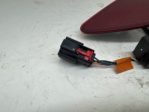 TESLA MODEL X CHARGE PORT FLAP P100D EV 5YJX 2016-2020 DOOR REFLECTOR
