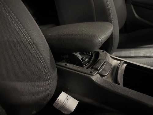PEUGEOT 308 ARM REST MK2 T9 2014-2017 CENTRE CONSOLE ARM REST