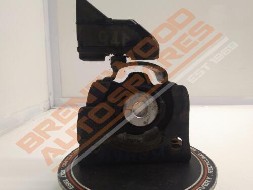 Lexus CT200h 2011 Gearbox Mount 1.8 Hybrid