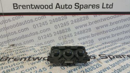 Citroen C3 2016 Heater Controls / Switches