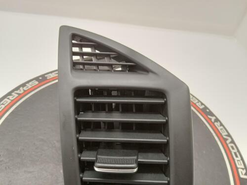 Hyundai I40 2012 Mk1 Os Drivers Right Dash Vent