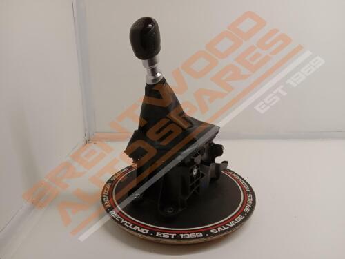 Land Rover Discovery Sport 2015 L550 6 Speed Manual Gearstick Assembly
