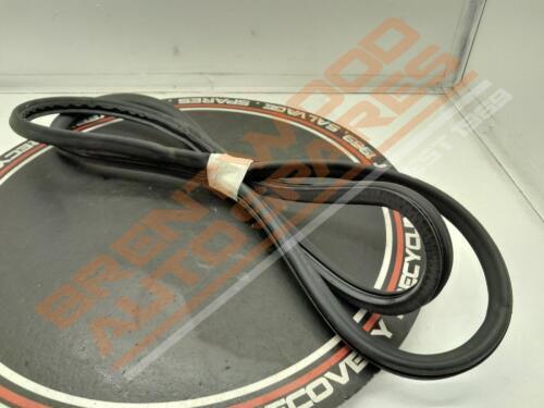 Audi A6 2005 C6 Nsf Passengers Front Left Door Rubber / Seal