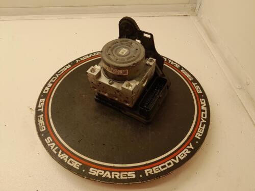 Audi A3 2013 8v Abs Pump / Modulator - 2.0 Petrol - 5q0614517r