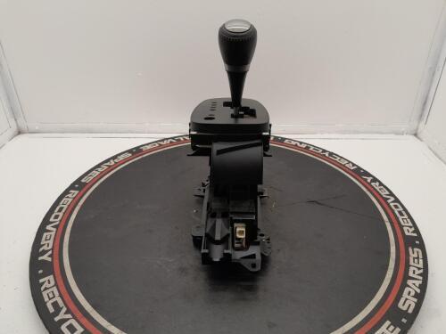 Toyota Yaris 2016 Mk3 Automatic Gearstick Assembly