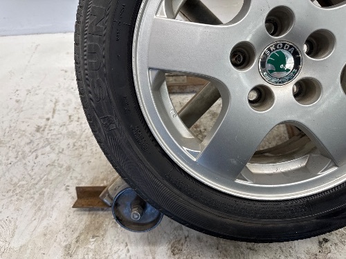 SKODA FABIA ALLOY WHEEL MK1 TYP 6Y 2000-2003 185 60 14 SINGLE WHEEL